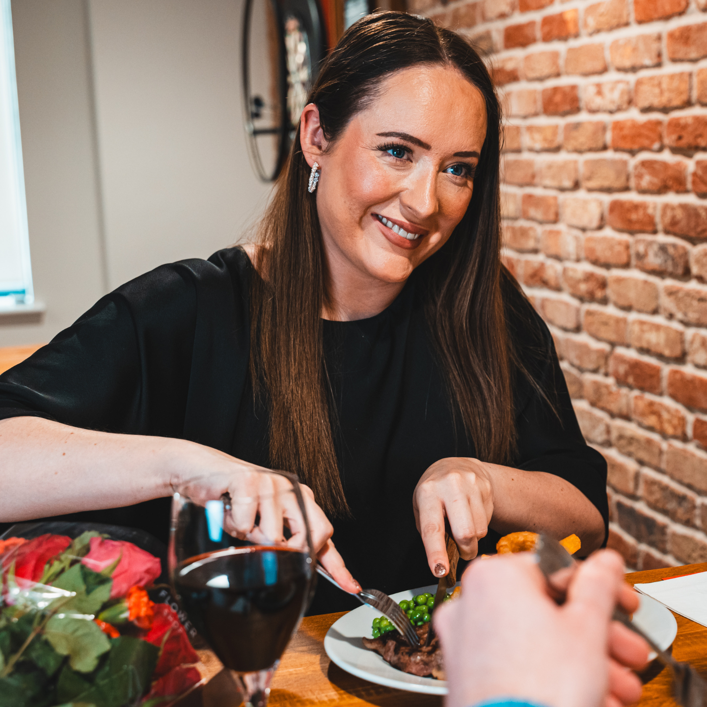 Valentine’s Weekend Dining & Treat Menu at The Queens Head Inn in Mold